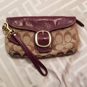 Wristlet